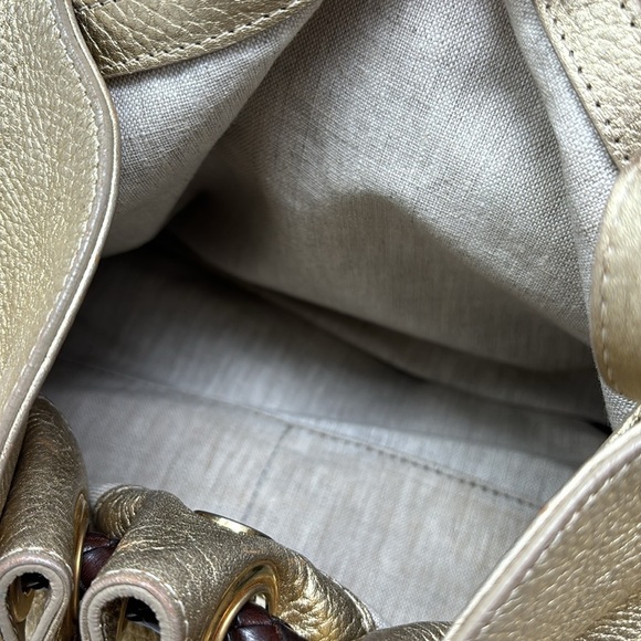 MICHAEL KORS hobo wide metal gold bag in a half circle with firm brown handle - Picture 7 of 12